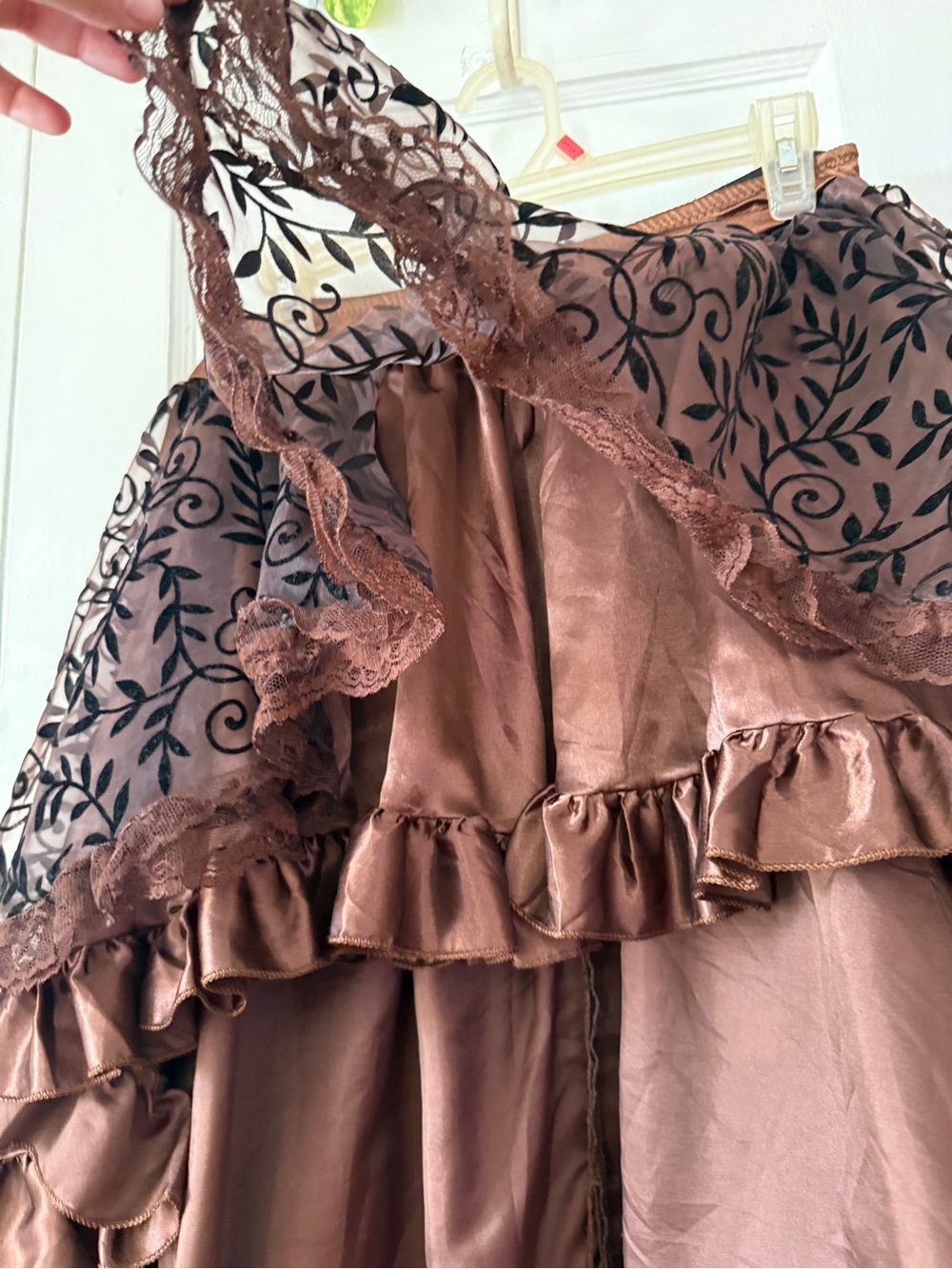 High-Low Ruffled Lace-Overlay Skirt in Brown - Picture 4 of 8